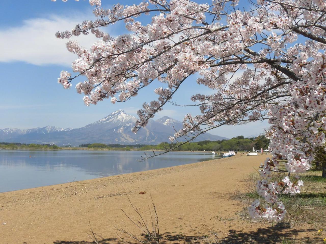 فندق Inawashiroفي  Lakeside Banko المظهر الخارجي الصورة